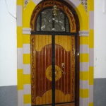 Medina-yellow-door.